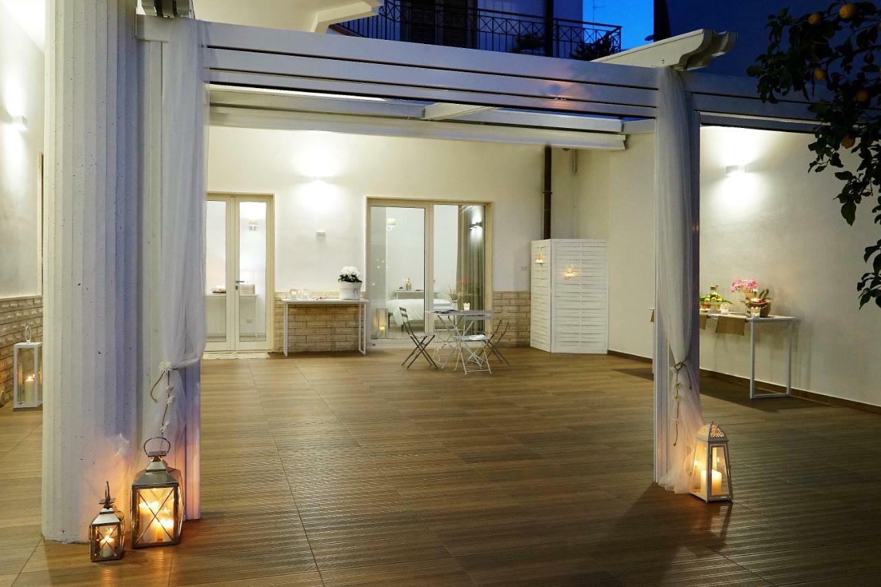 Femily B&B Bed And Breakfast Di Puglia In - Bari Grumo Appula Bagian luar foto